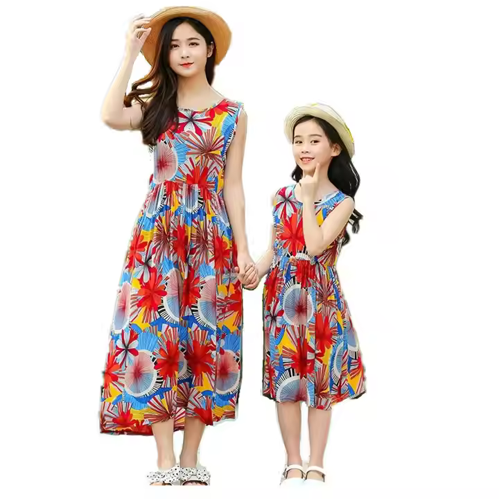OEM 2025 Wholesale Fashion Solid Floral Dress for Mommy Me Button Decoration Age Group Children for Family Outfits Vacations