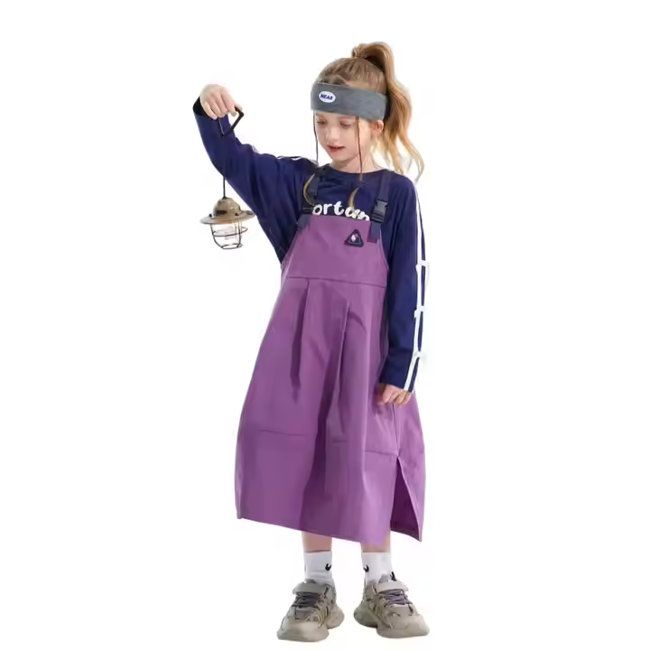 Gaoteng Manufactured Casual Pinafore Dress for Children Solid Woven Cotton Fabric with Appliqued Logo for Spring Season